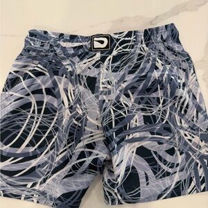 Drip‎ Shorts Boys Youth Small Pristine Condition